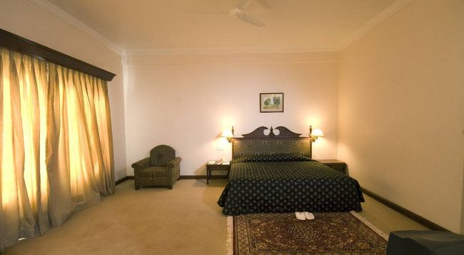 Hotel Express Residency
